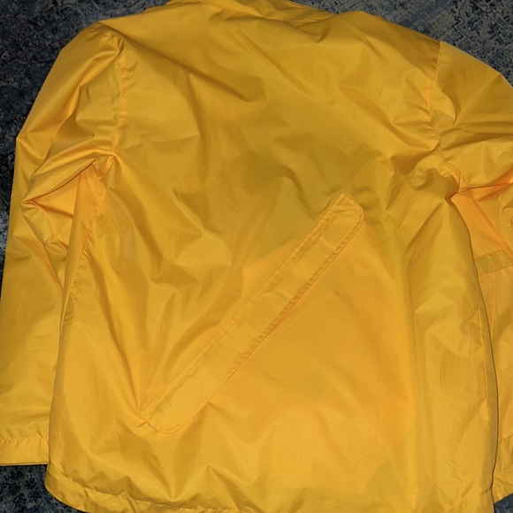 Martial artist courier rain coat - Picture 2 of 2